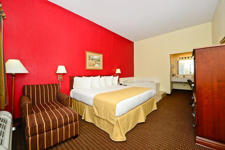 Manchester Heritage Inn & Suites Exteriér fotografie